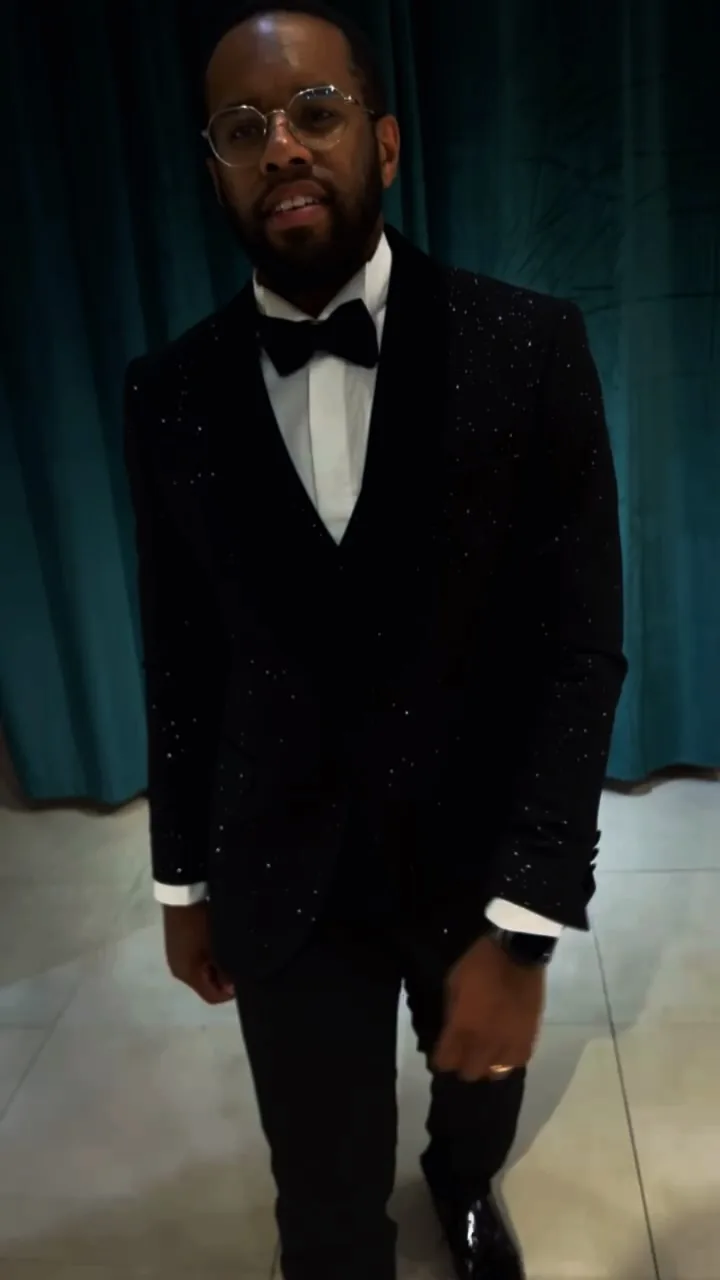 Jacquard tuxedo